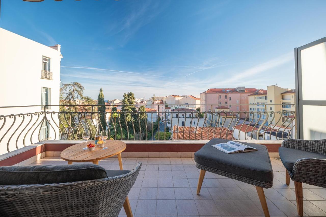 La Fabrique A Poupees - Chambres Et Appartements De Charme Au Coeur De Menton Dış mekan fotoğraf