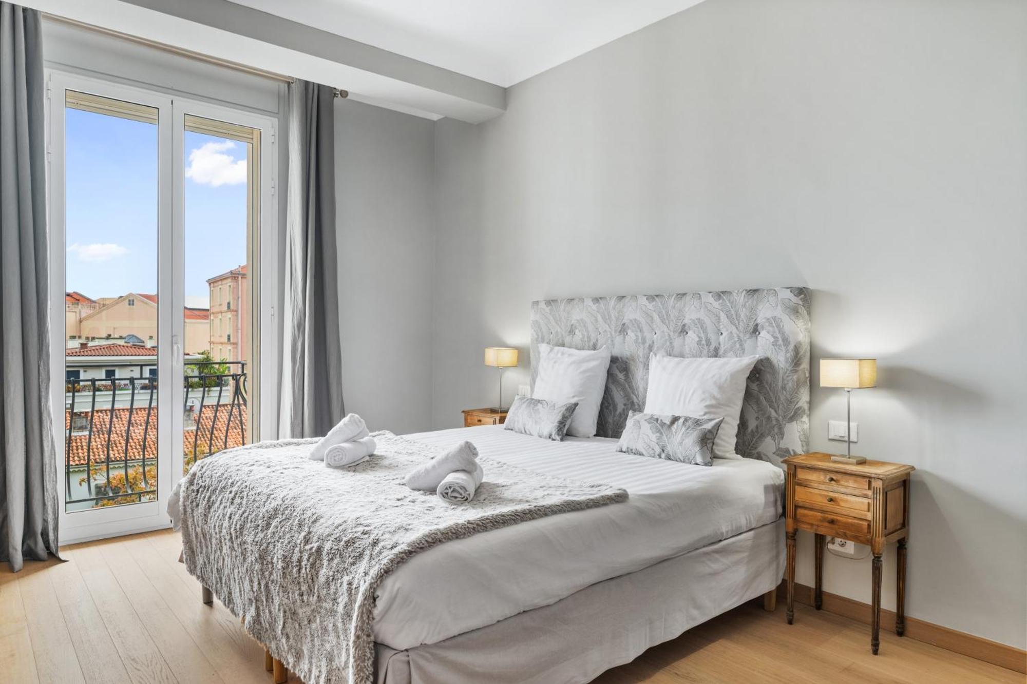 La Fabrique A Poupees - Chambres Et Appartements De Charme Au Coeur De Menton Dış mekan fotoğraf