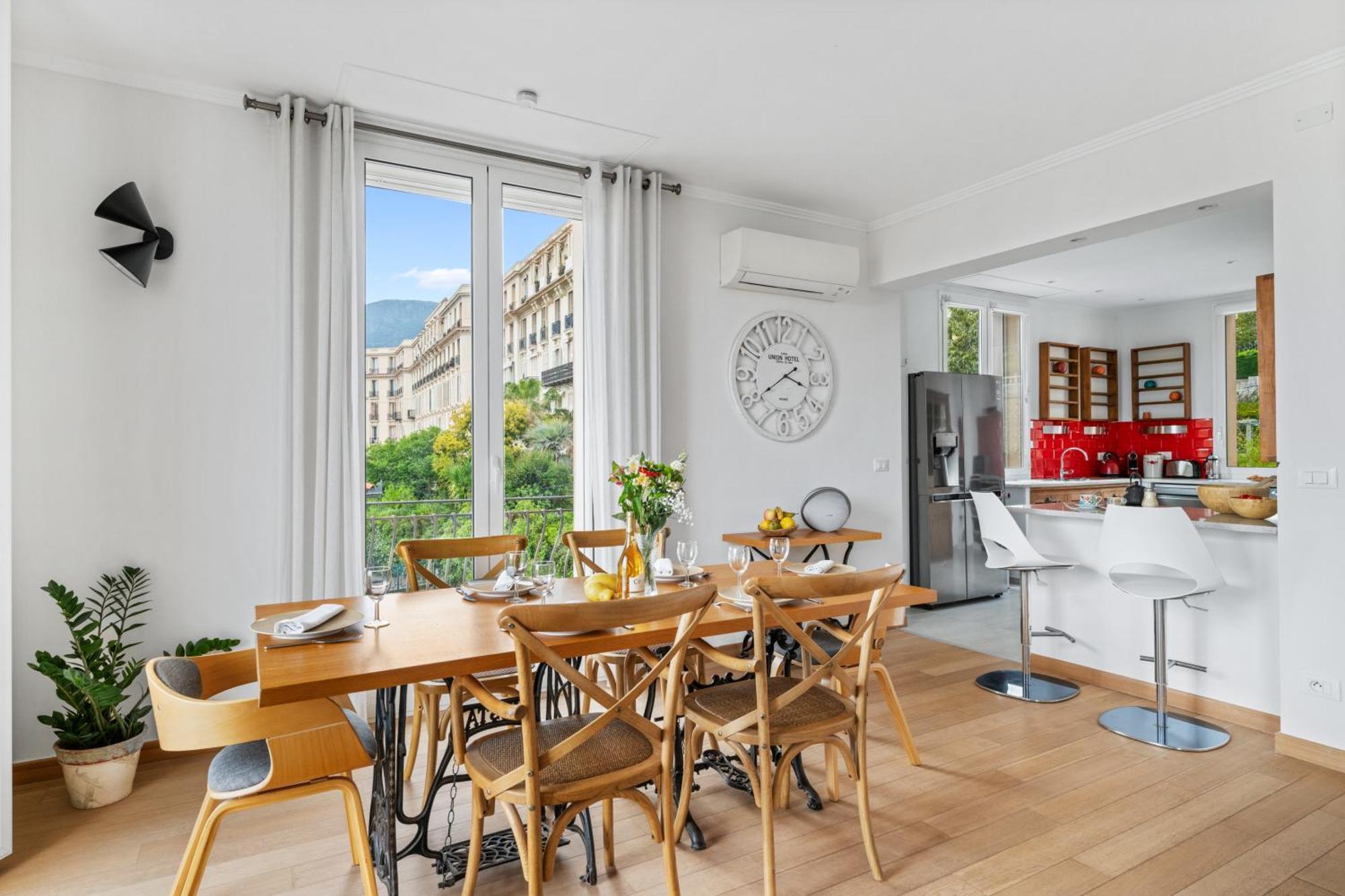 La Fabrique A Poupees - Chambres Et Appartements De Charme Au Coeur De Menton Dış mekan fotoğraf